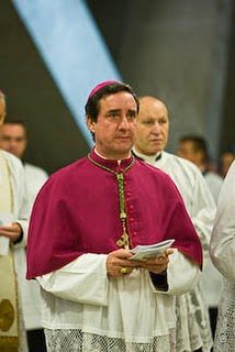 bishop_de_galaretta_lourdes